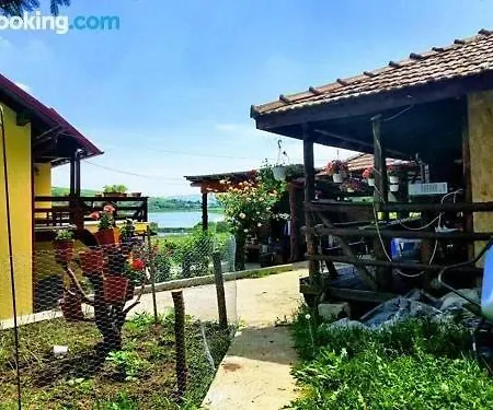 Casa De Vacanta *